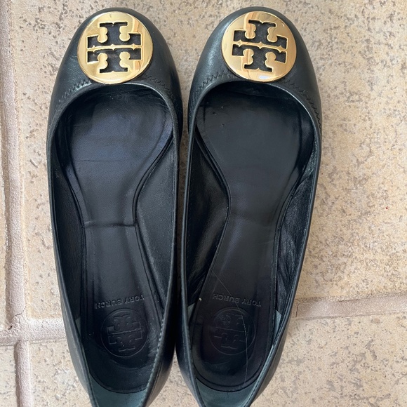 Tory Birch Black Flats - Picture 1 of 5